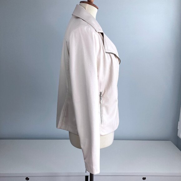 Chico's Cream Faux Leather Moto Jacket 1 6 8 10 Medium Biker Vegan - Picture 6 of 13